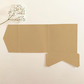 Pocketfold-Karte Quadrat (15x15) Recycling-Karton "Kraft Sand" Exklusiv Line